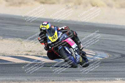 media/Dec-07-2025-CVMA (Sun) [[3e7d2de5dc]]/Race 9-Formula UL Shootout/